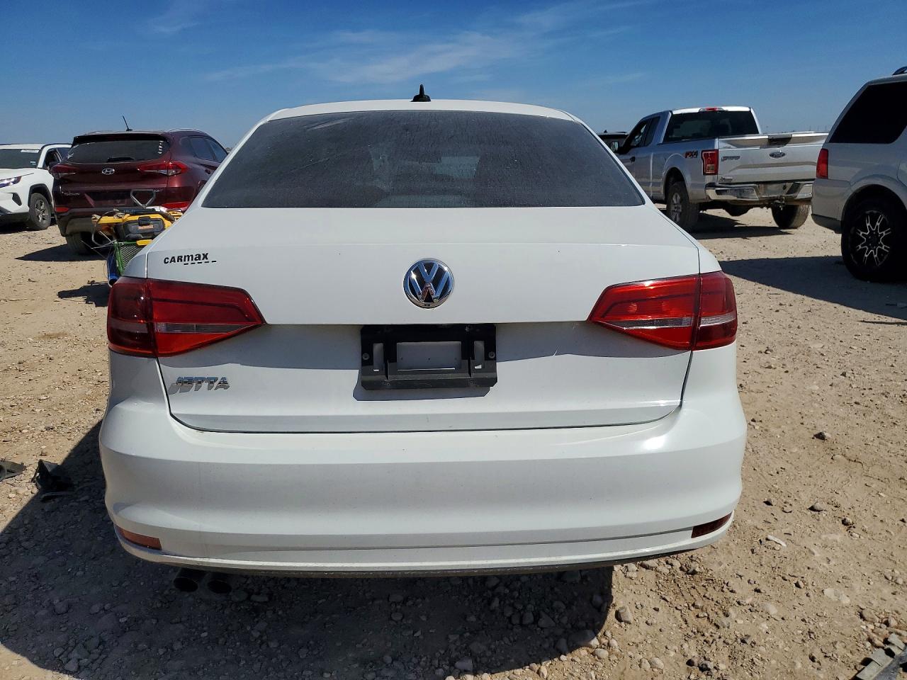 2015 VOLKSWAGEN JETTA BASE photo 11