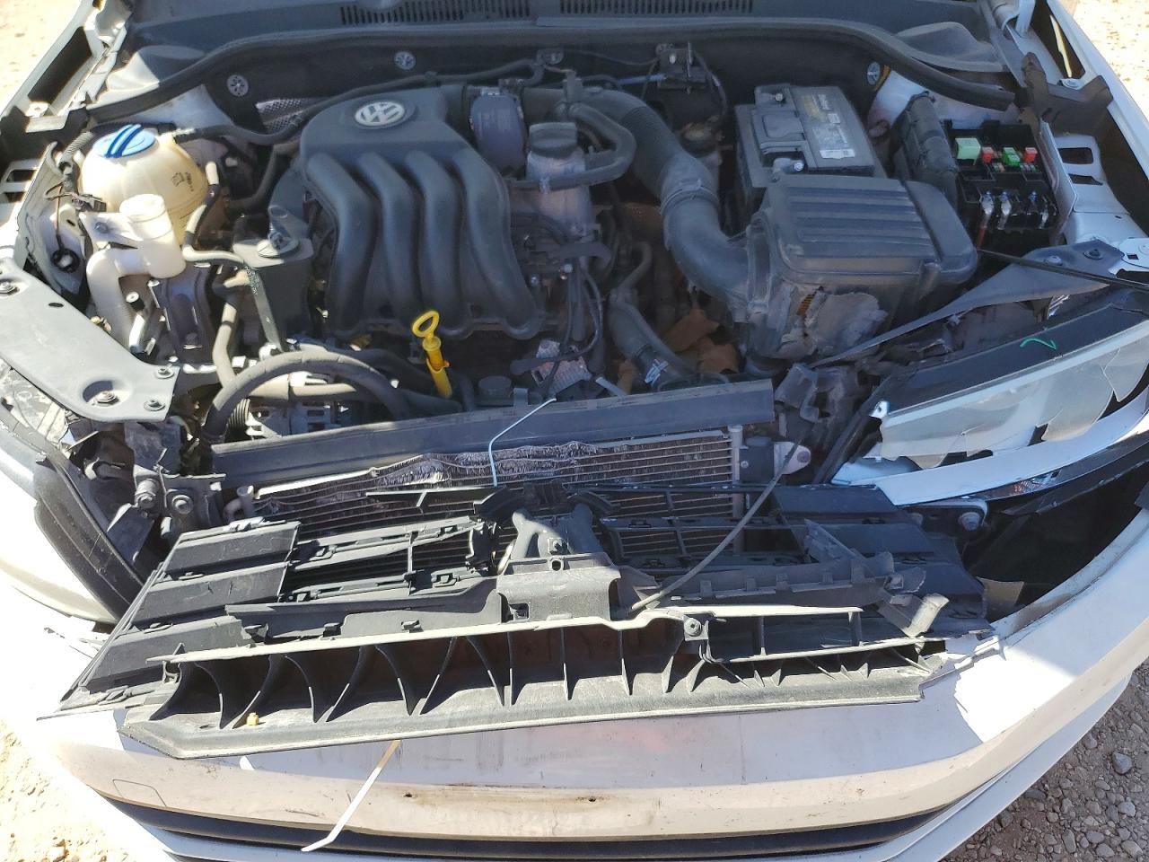 2015 VOLKSWAGEN JETTA BASE photo 21