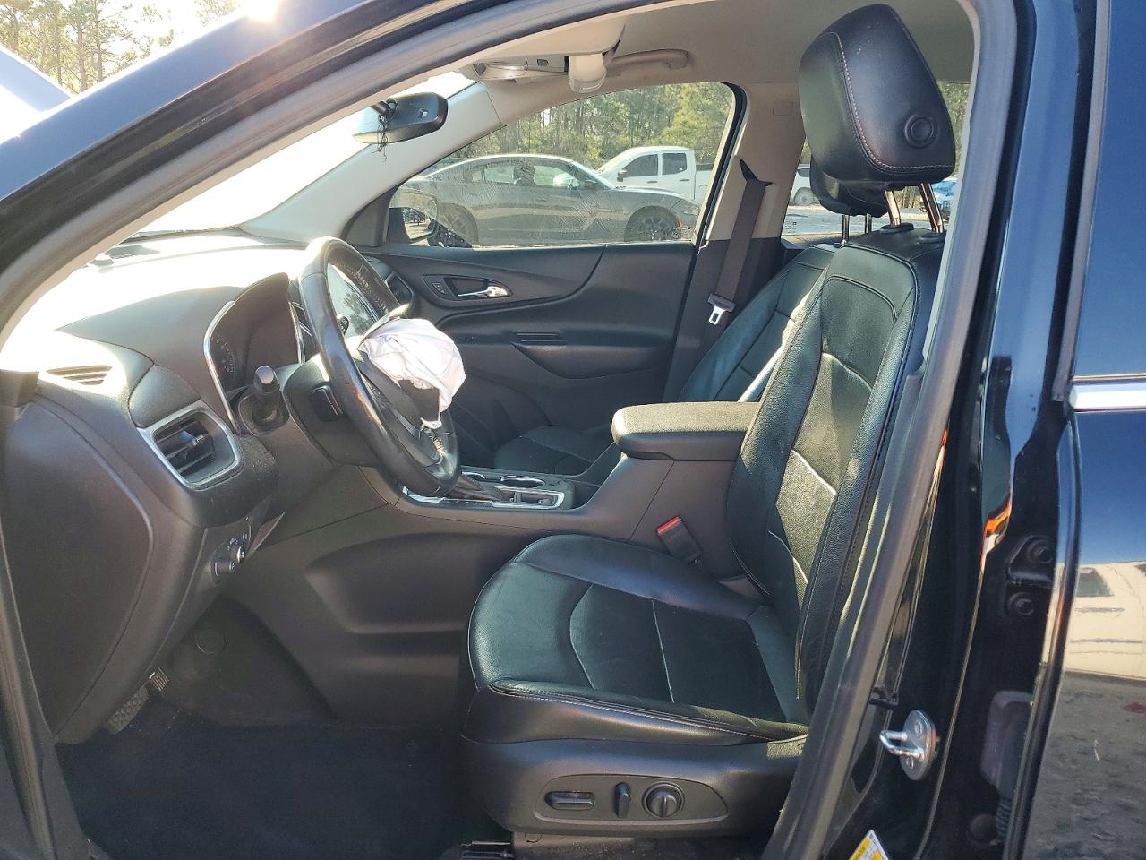 2020 CHEVROLET EQUINOX LT photo 19