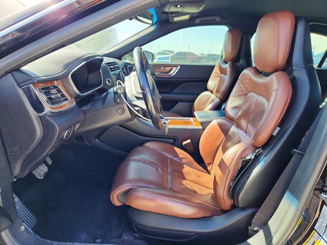 2017 LINCOLN CONTINENTAL RESERVE photo 7