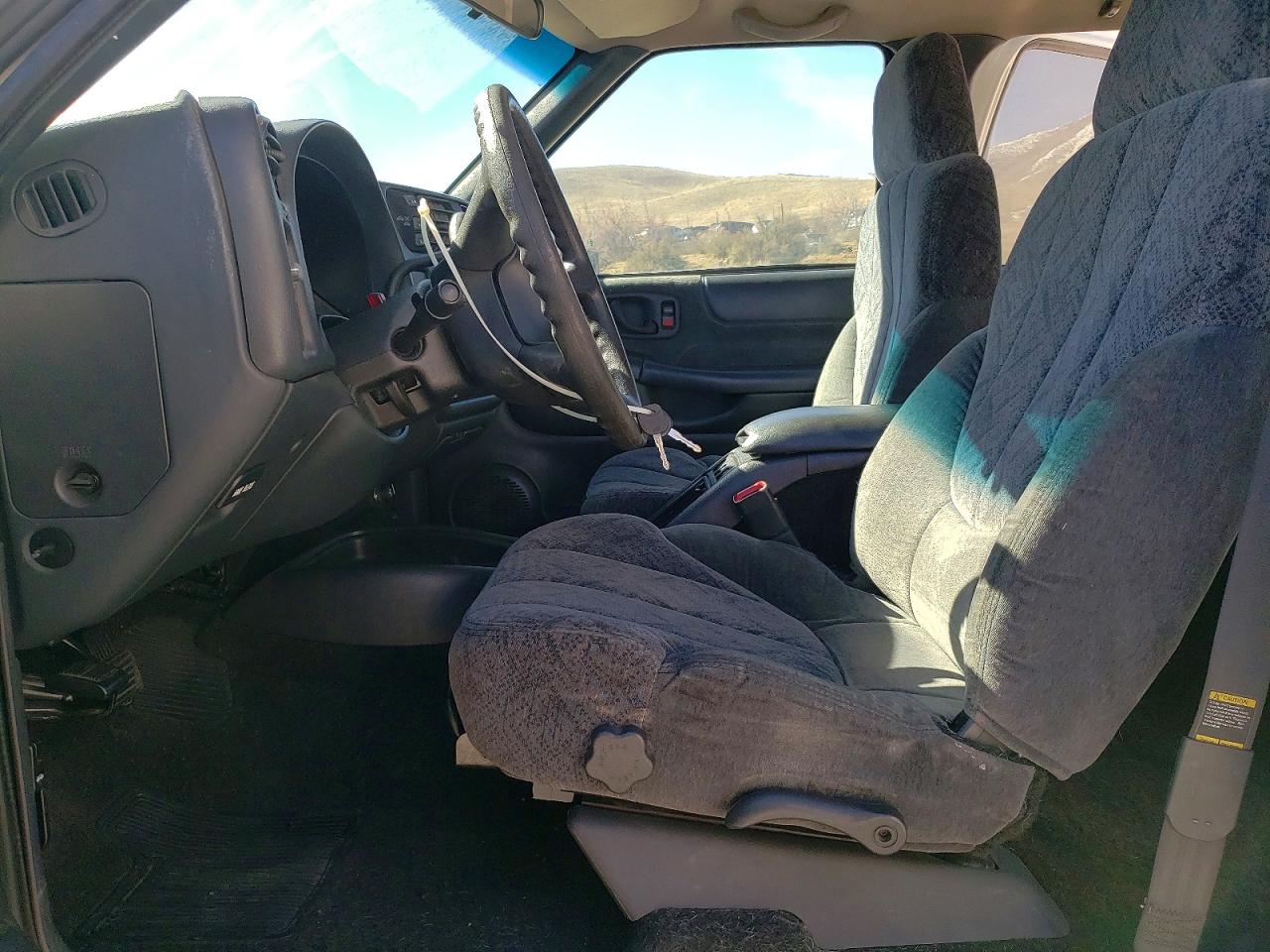 2001 CHEVROLET S TRUCK S10 photo 13