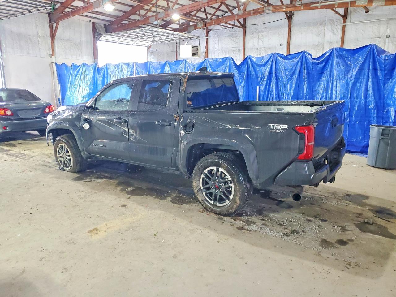 2025 TOYOTA TACOMA TRD SPORT photo 2