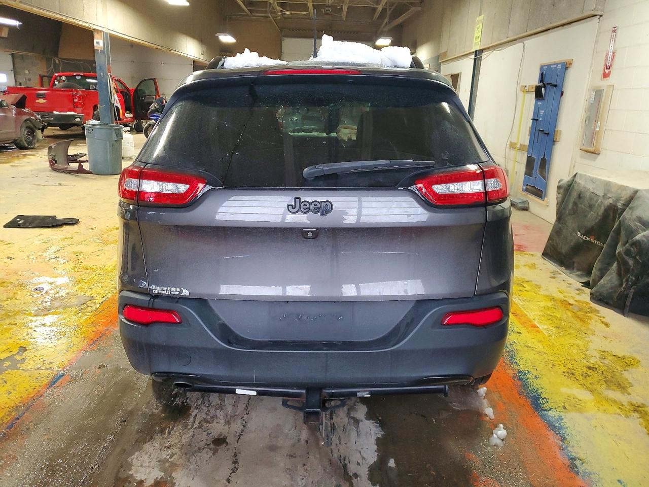 2018 JEEP CHEROKEE LATITUDE photo 6