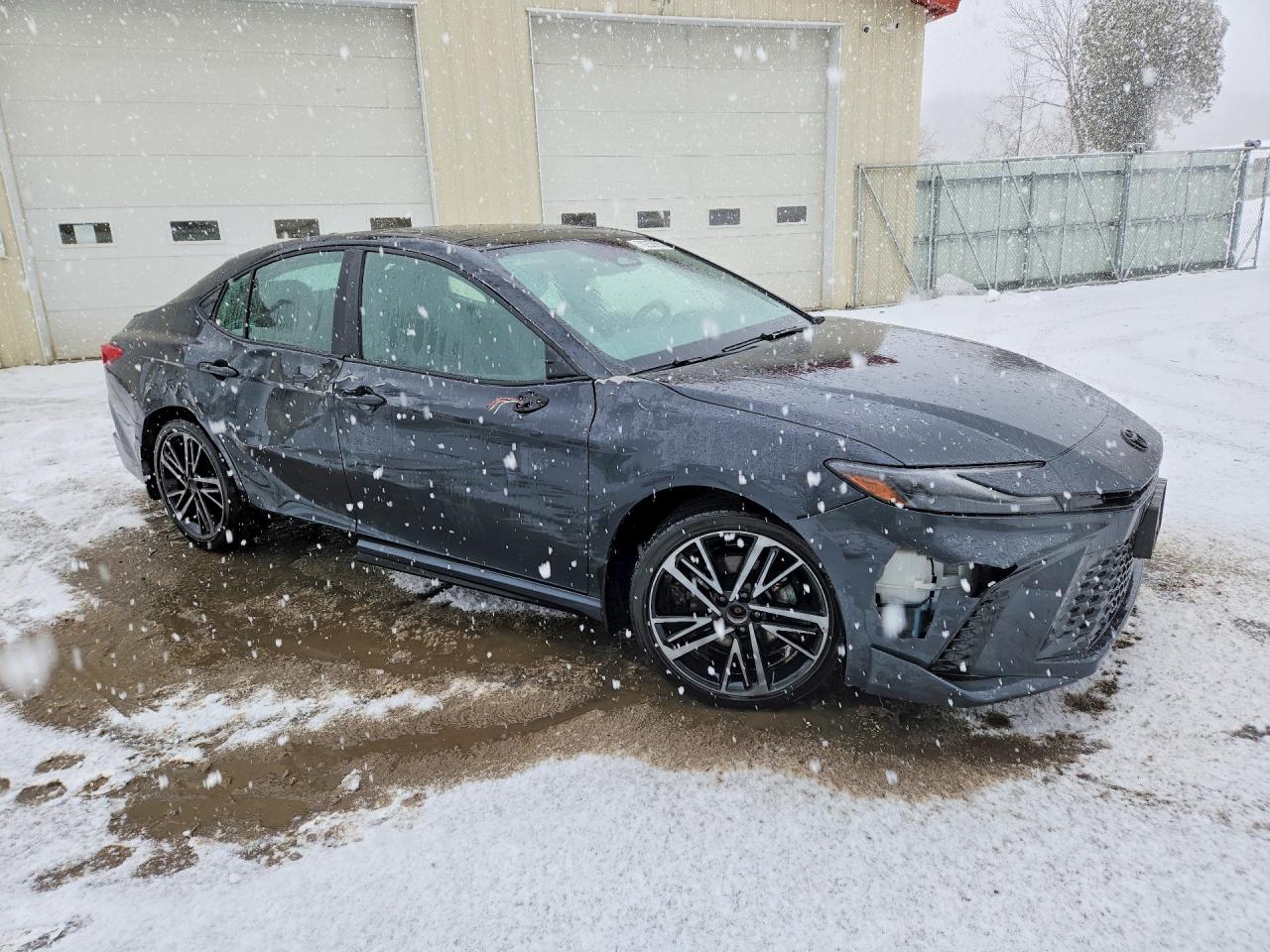2025 TOYOTA CAMRY XSE photo 10