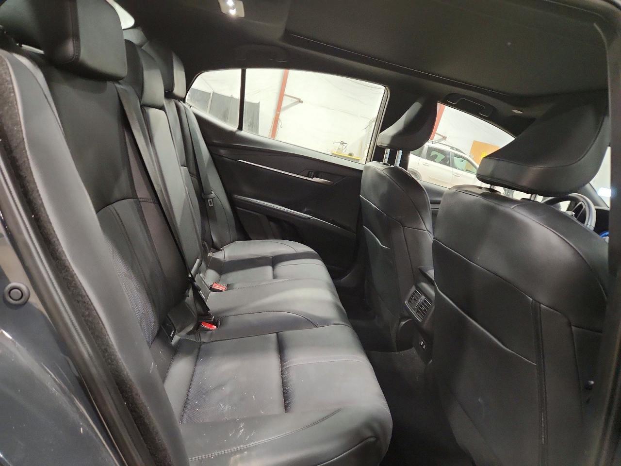 2025 TOYOTA CAMRY XSE photo 28