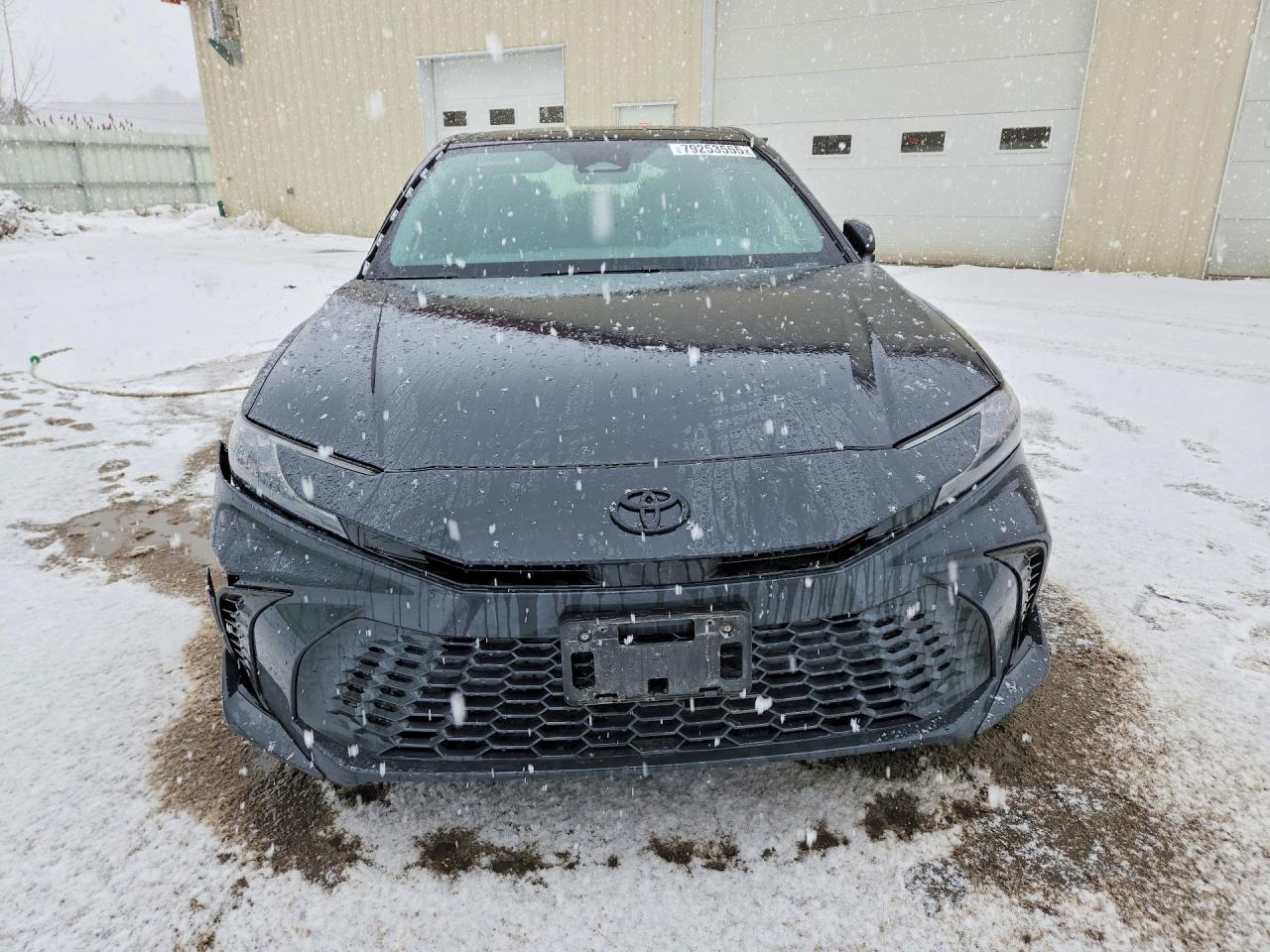 2025 TOYOTA CAMRY XSE photo 13