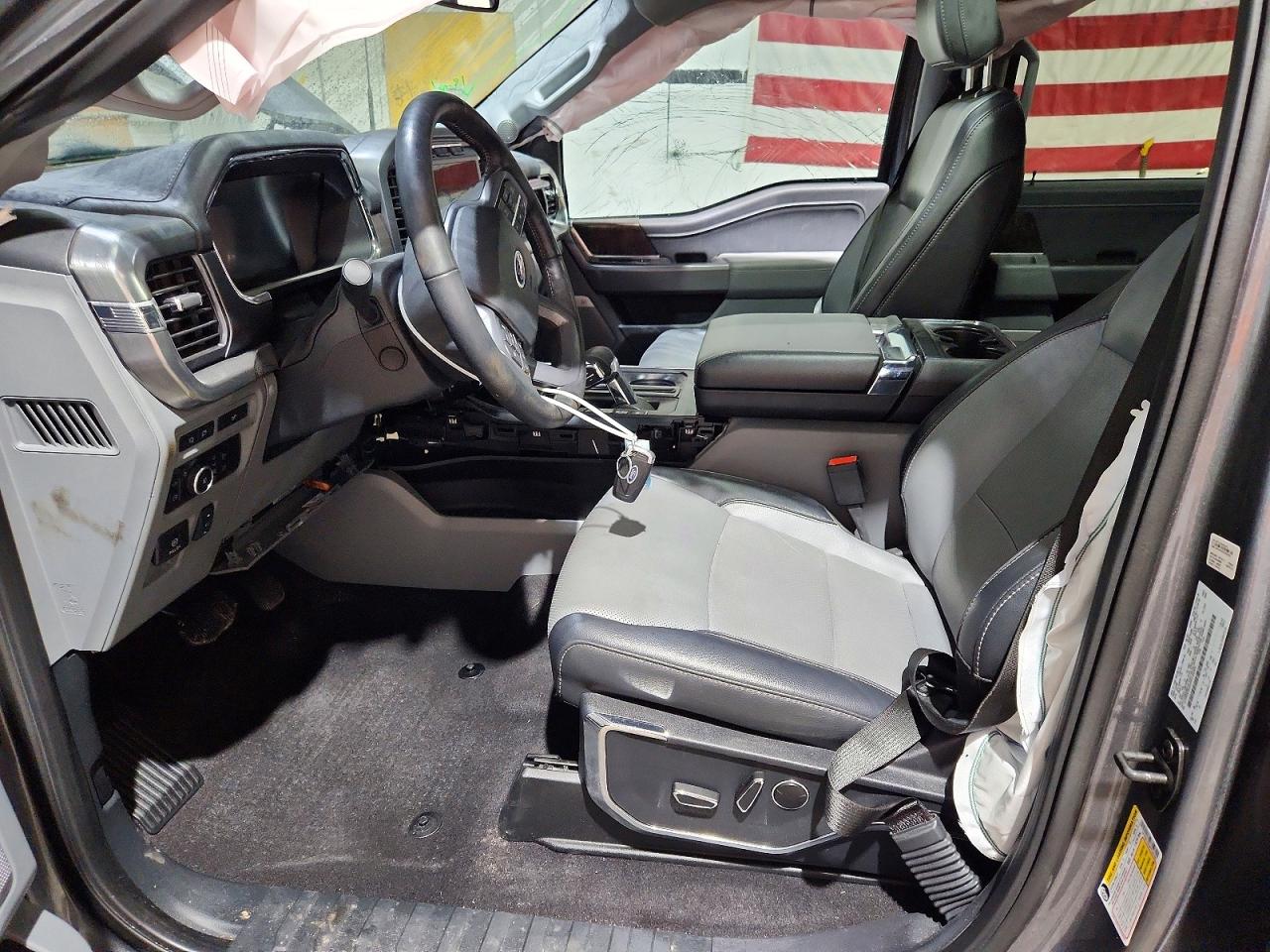 2023 FORD F150 SUPERCREW photo 13