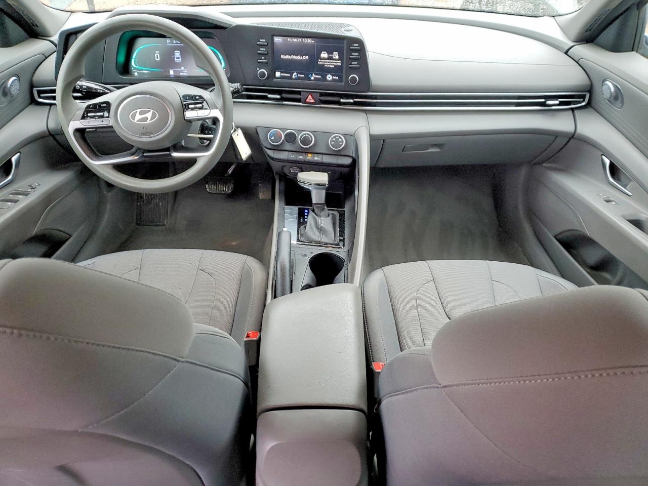 2024 HYUNDAI ELANTRA SE photo 22