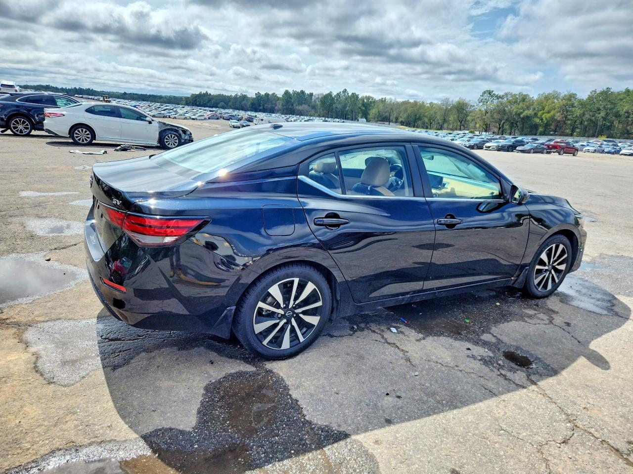 2024 NISSAN SENTRA SV photo 3