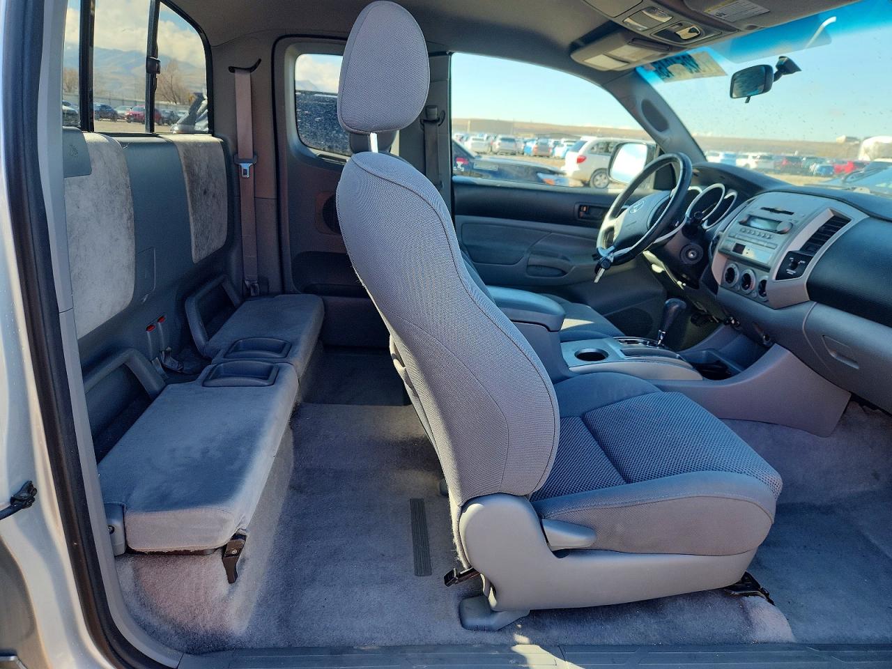 2006 TOYOTA TACOMA V6 photo 10