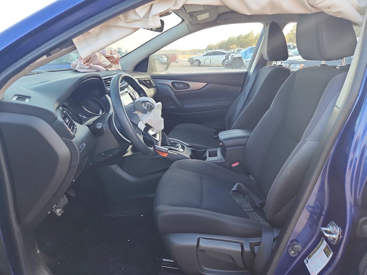2019 NISSAN ROGUE SPORT S photo 7