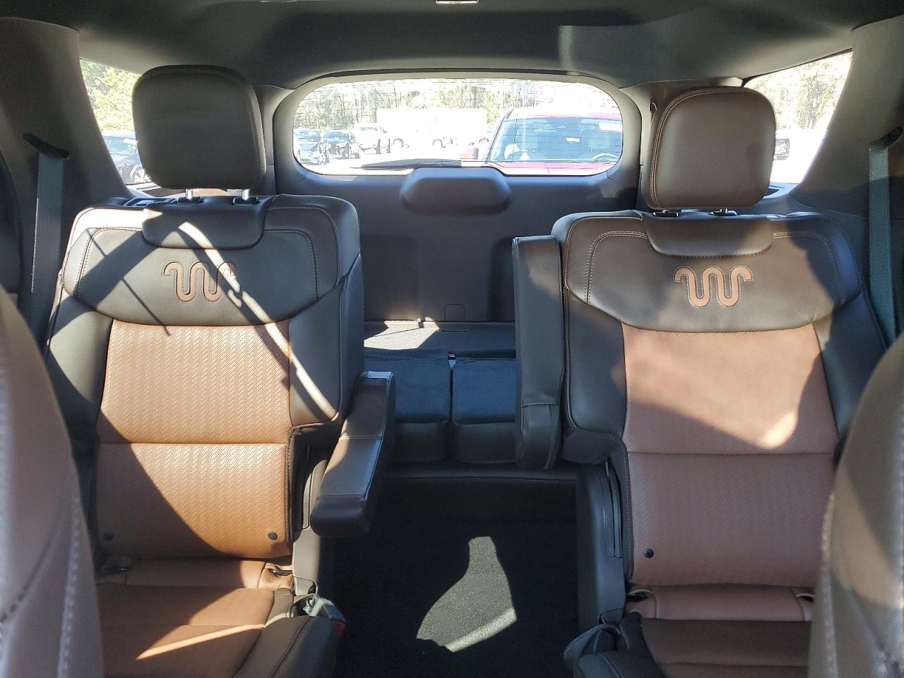 2024 FORD EXPLORER KING RANCH photo 19