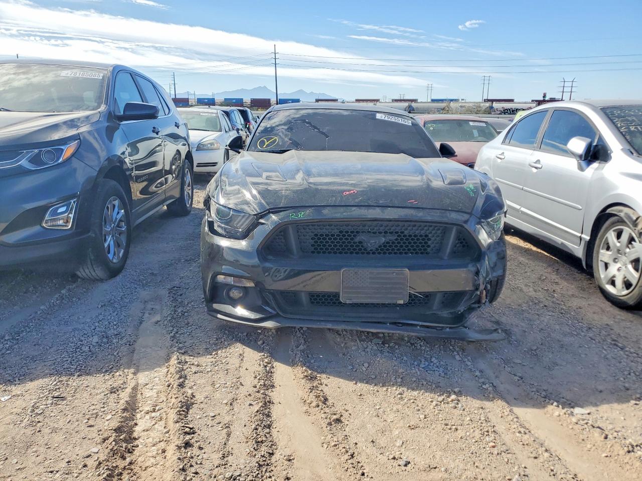 2017 FORD MUSTANG GT photo 13