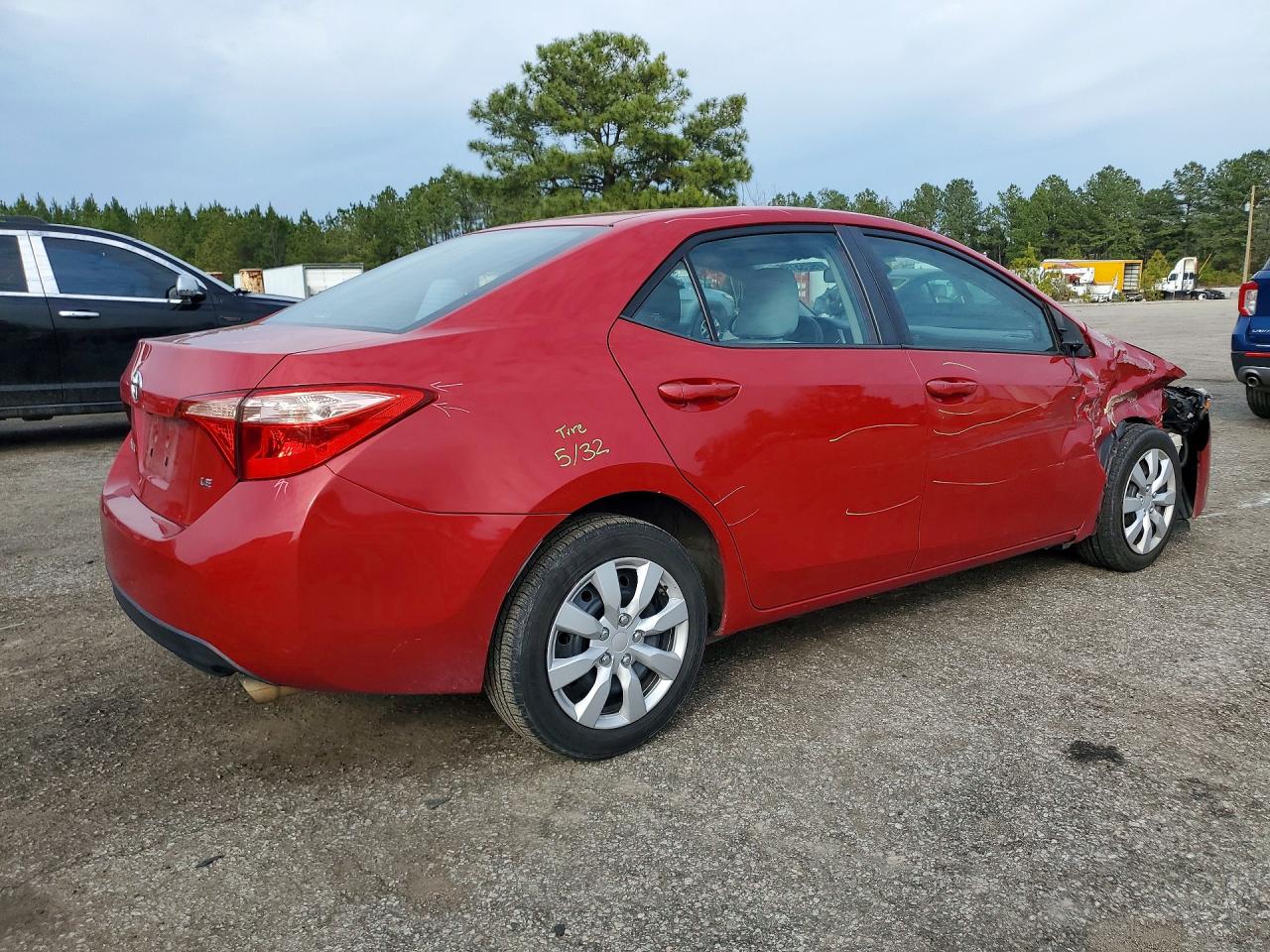 2019 TOYOTA COROLLA LE photo 5