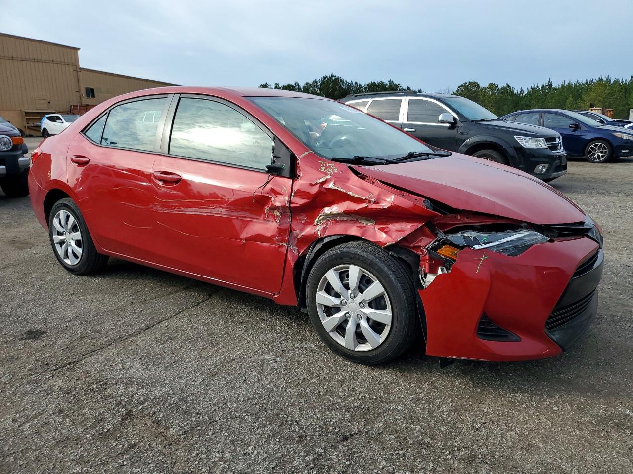 2019 TOYOTA COROLLA LE photo 7
