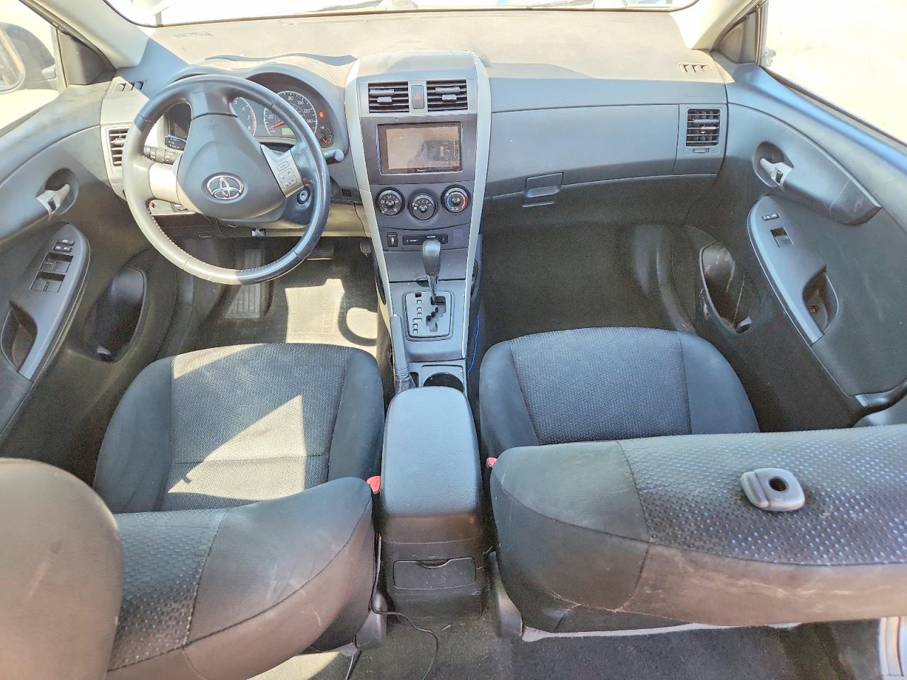 2009 TOYOTA COROLLA S photo 15