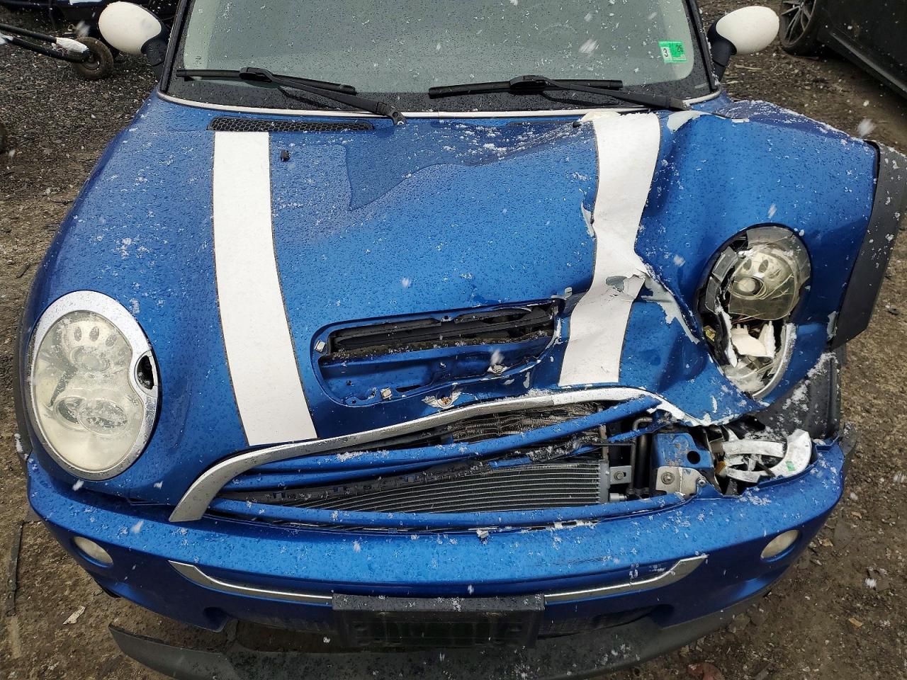 2006 MINI COOPER S photo 11