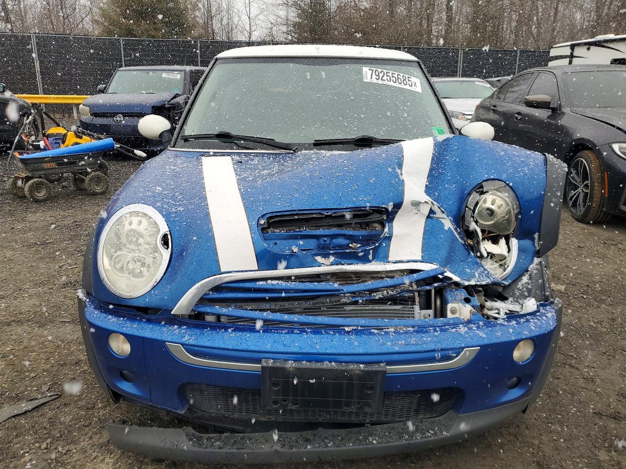 2006 MINI COOPER S photo 5