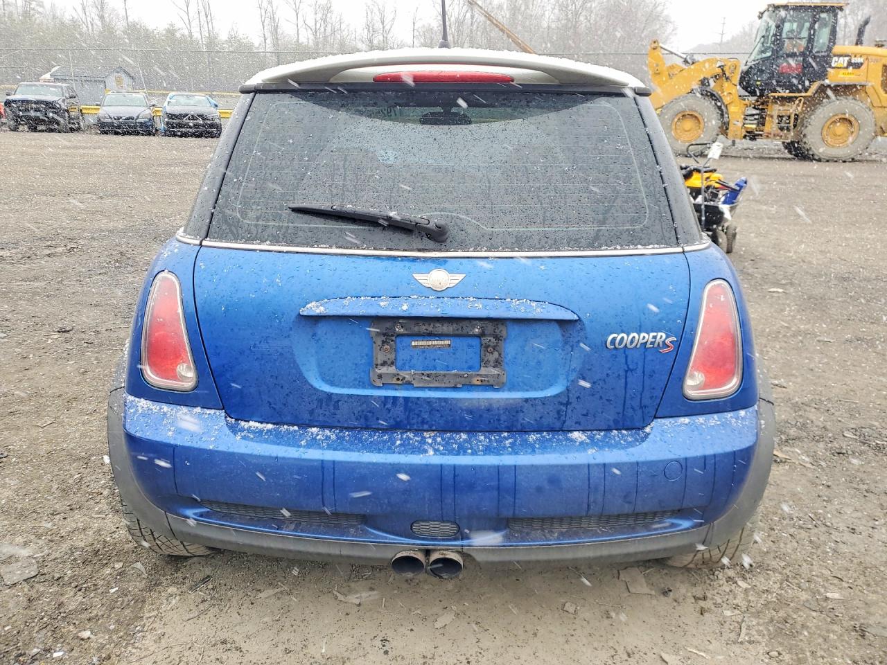 2006 MINI COOPER S photo 6