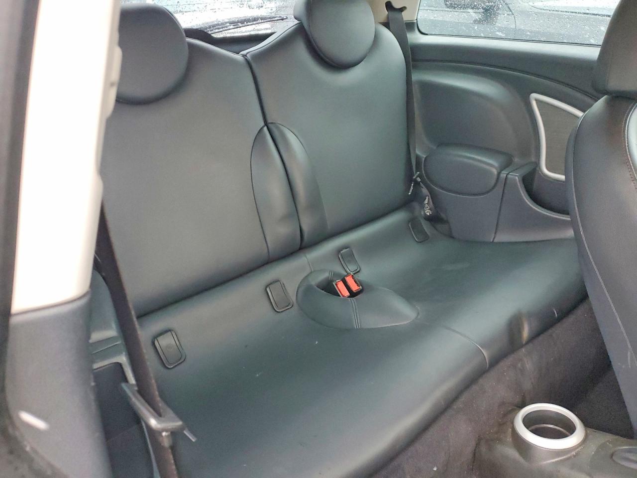 2006 MINI COOPER S photo 10
