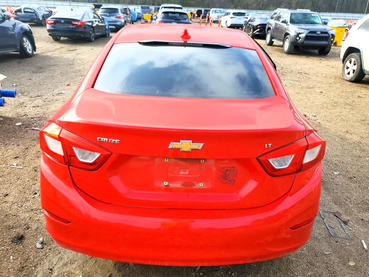 2017 CHEVROLET CRUZE LT photo 6