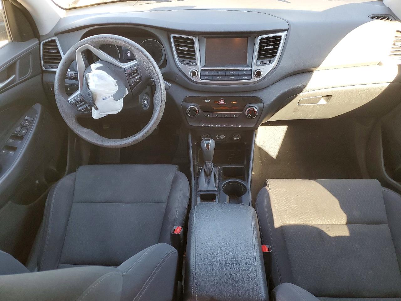2018 HYUNDAI TUCSON SEL photo 15