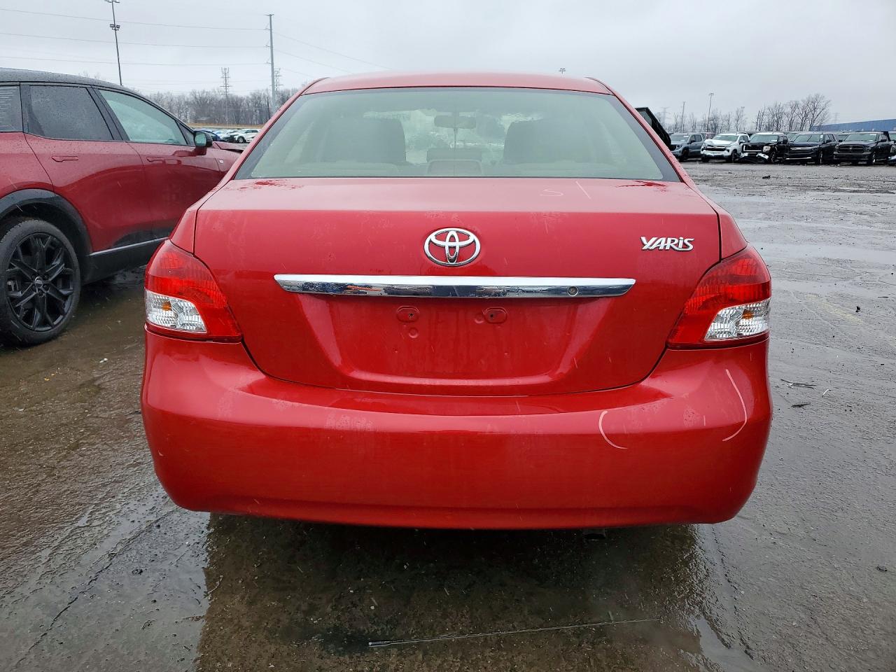 2012 TOYOTA YARIS FLEET photo 11