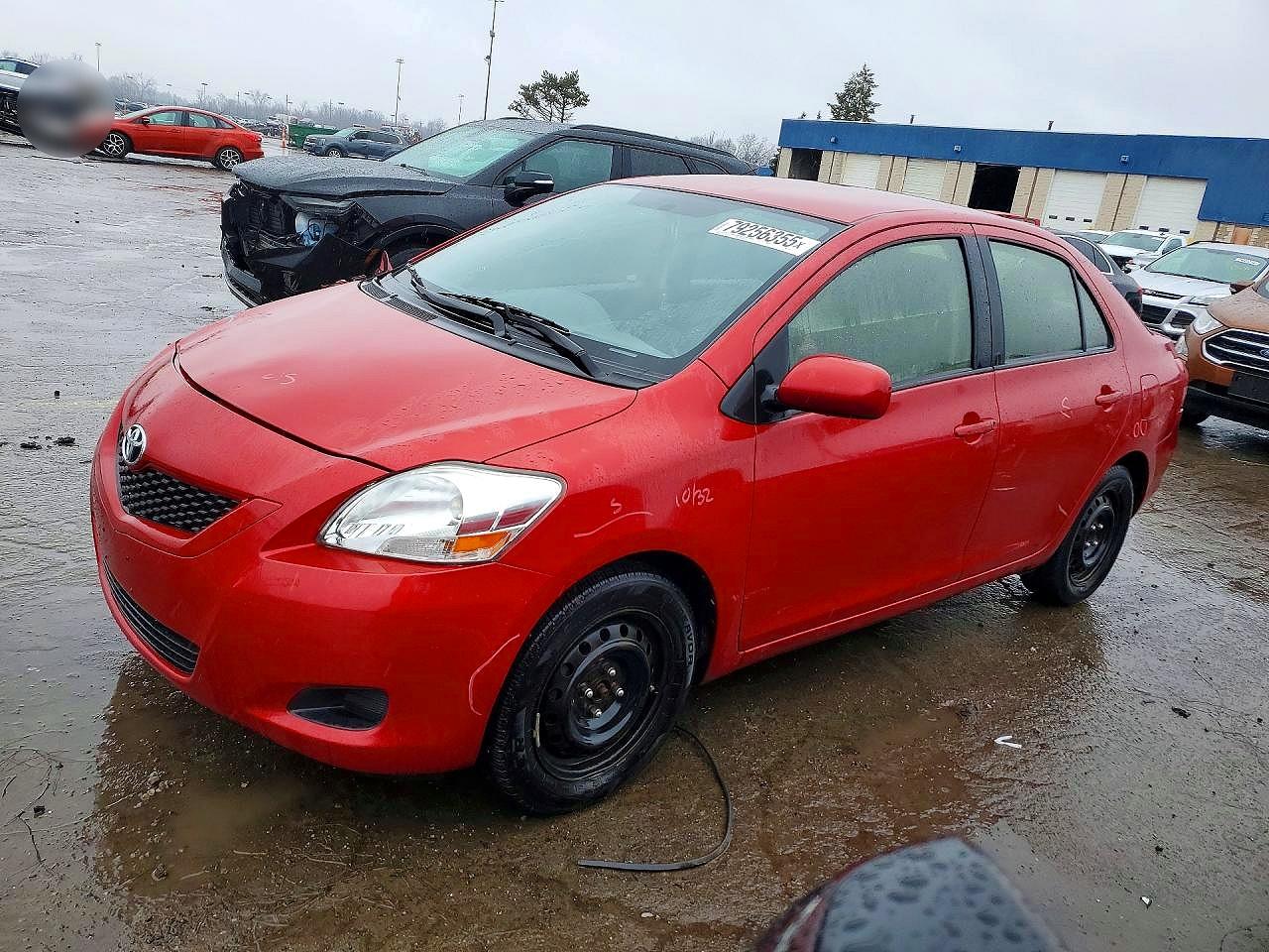 2012 TOYOTA YARIS