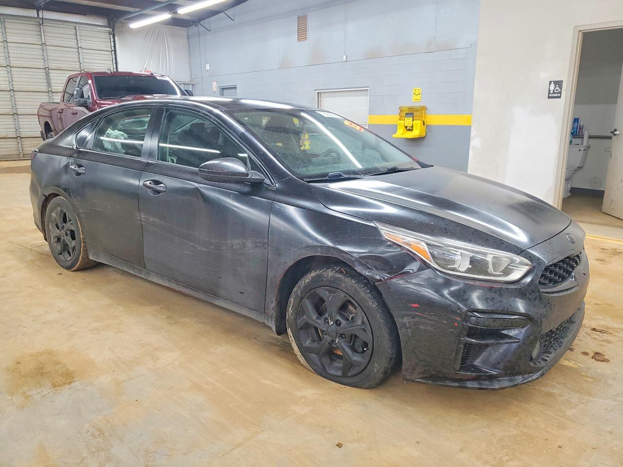 2019 KIA FORTE LXS photo 4