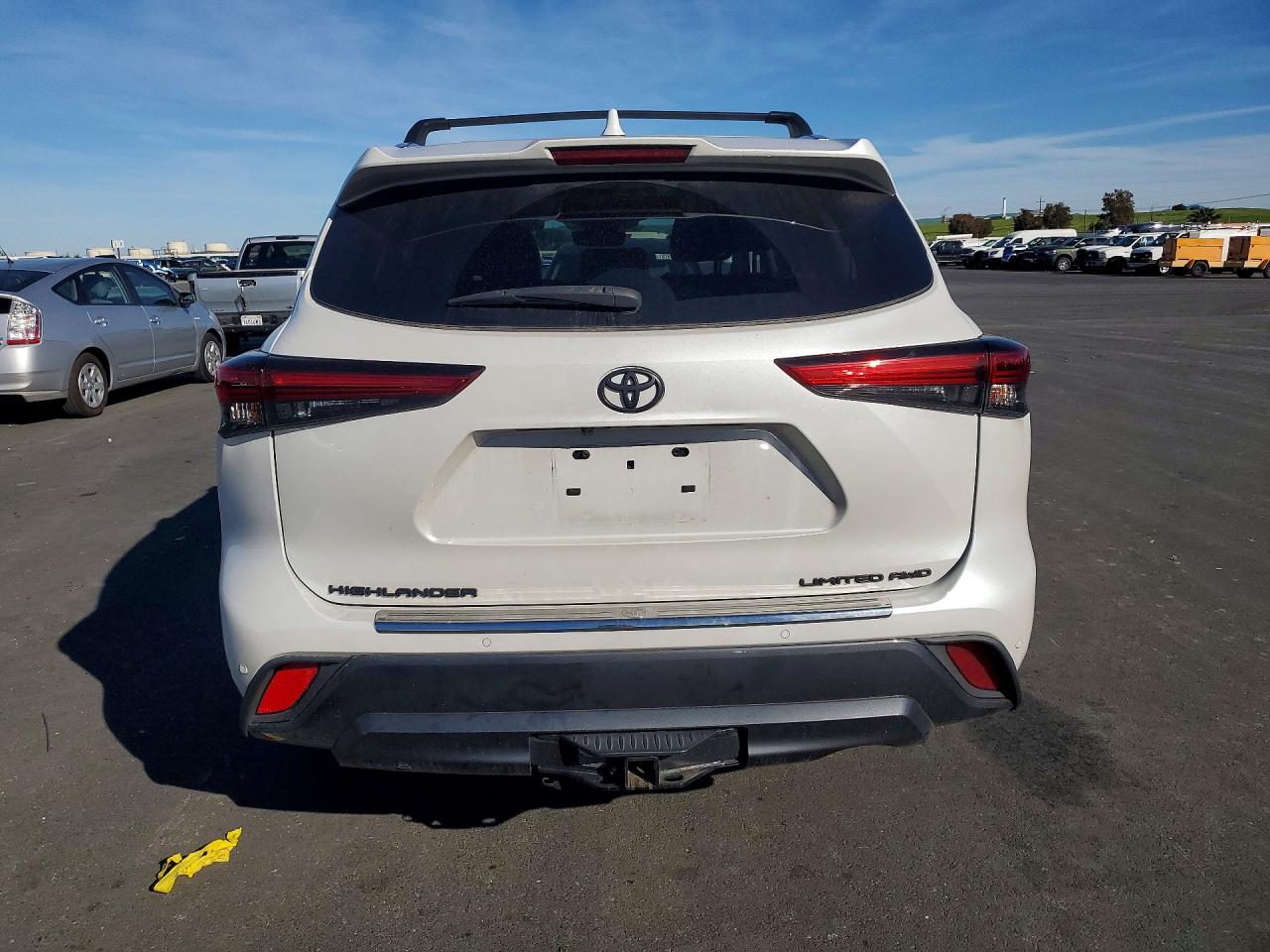 2022 TOYOTA HIGHLANDER LIMITED photo 11