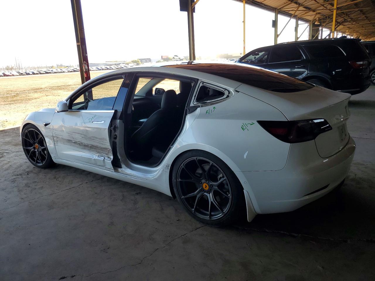 2018 TESLA MODEL 3 photo 3