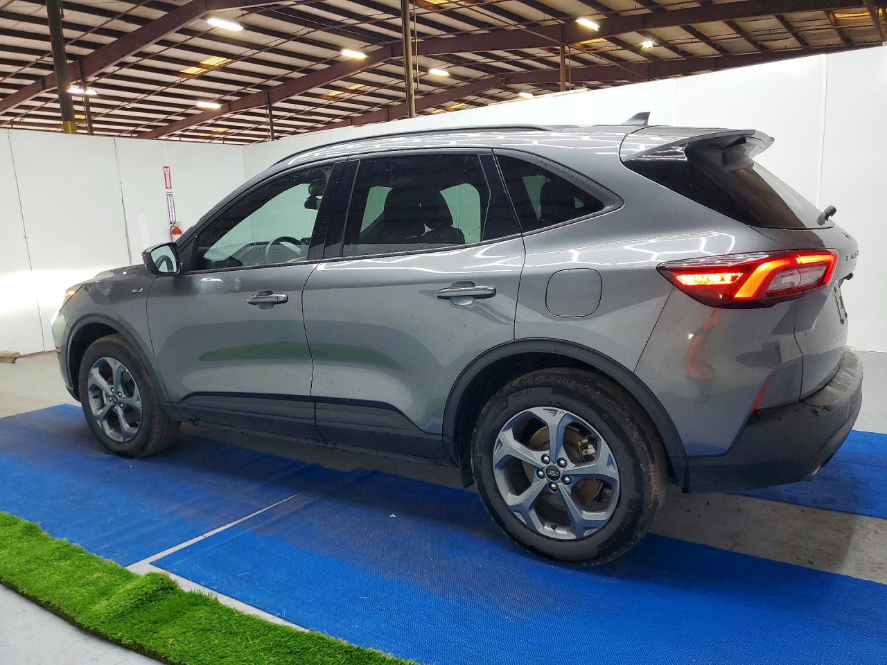 2025 FORD ESCAPE ST LINE SELECT photo 4