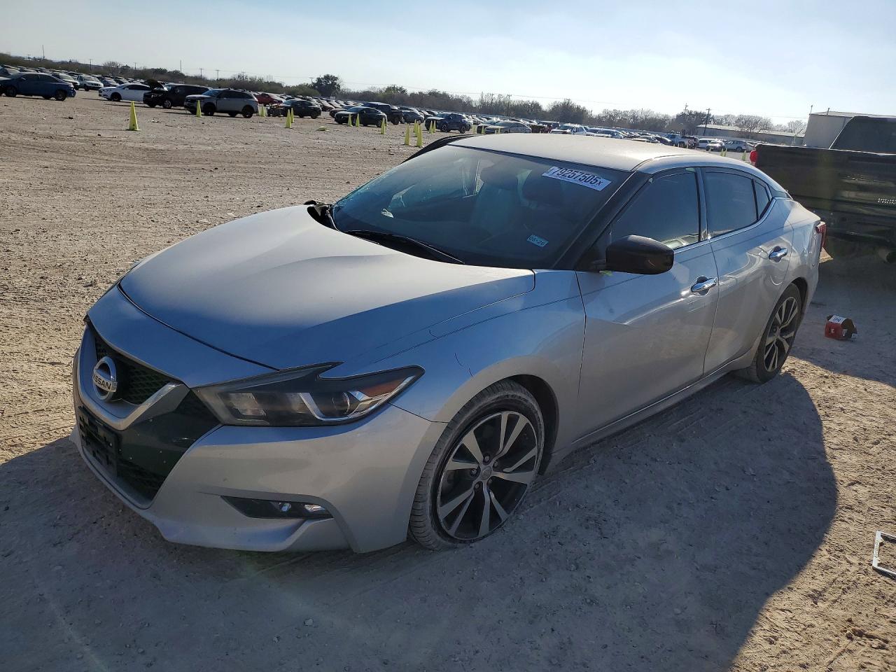 2017 NISSAN MAXIMA