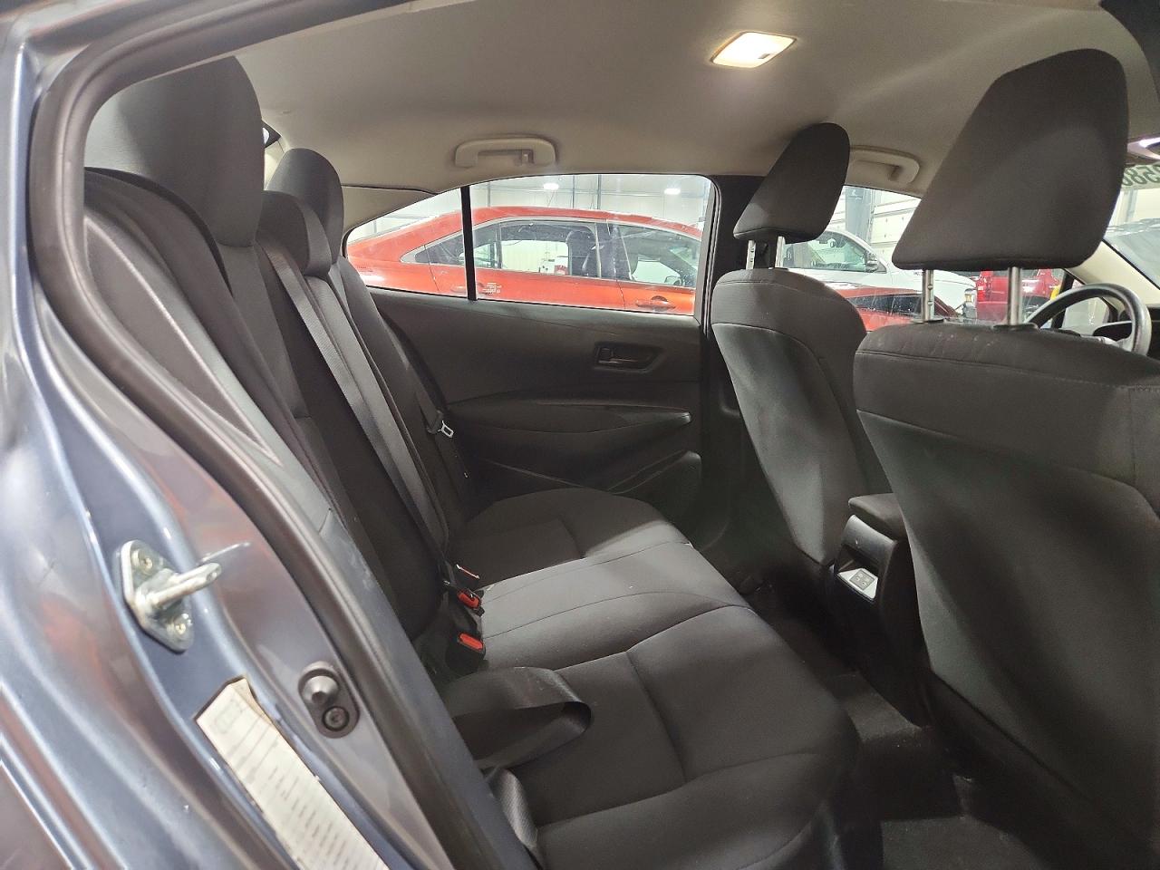 2023 TOYOTA COROLLA LE photo 10