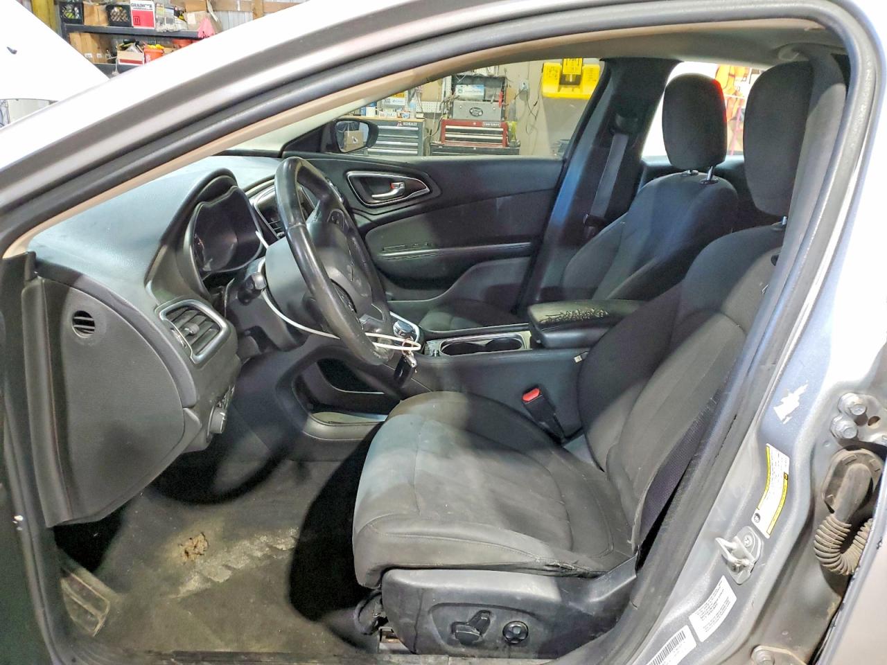 2016 CHRYSLER 200 LIMITED photo 7