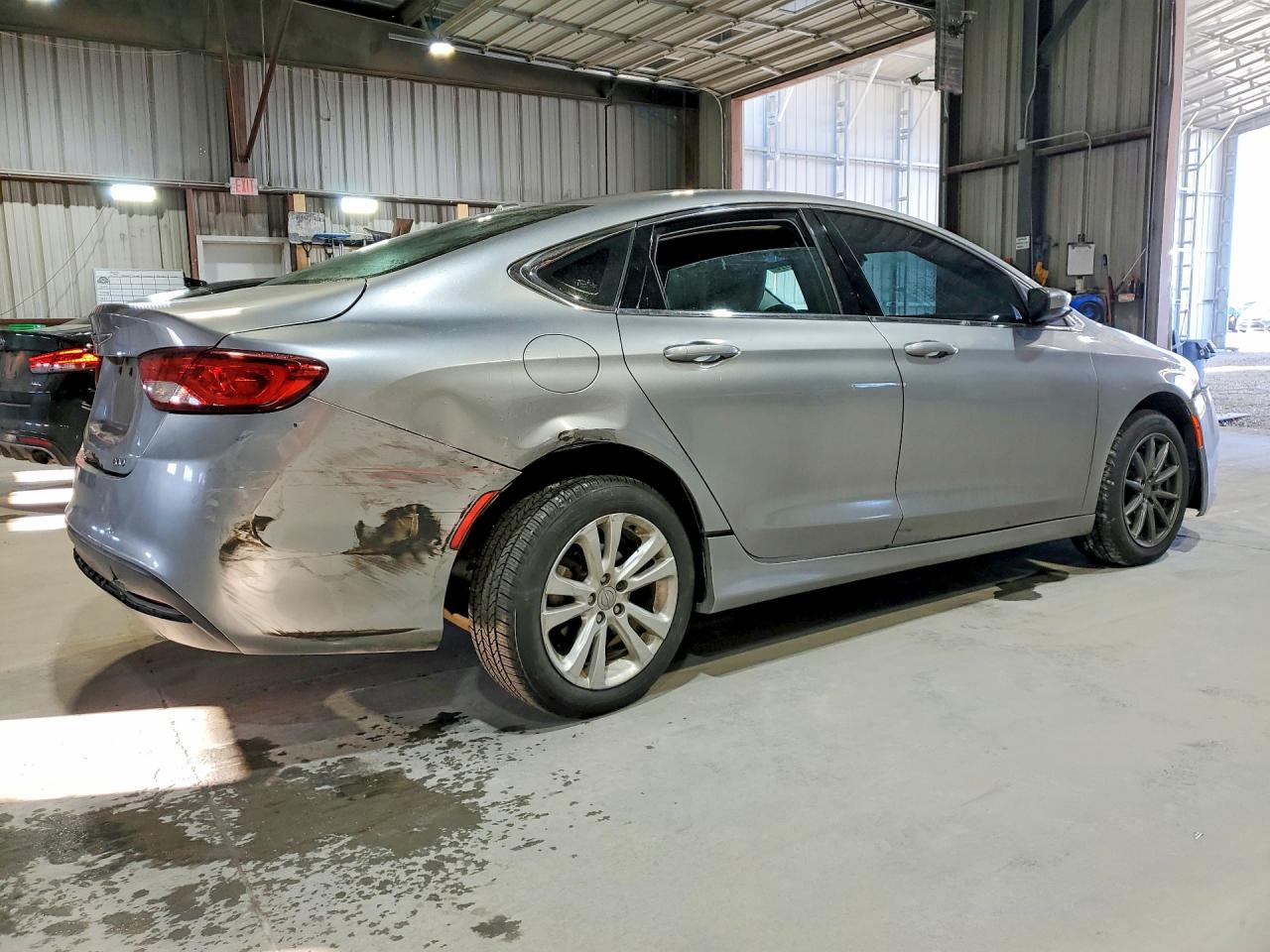 2016 CHRYSLER 200 LIMITED photo 3