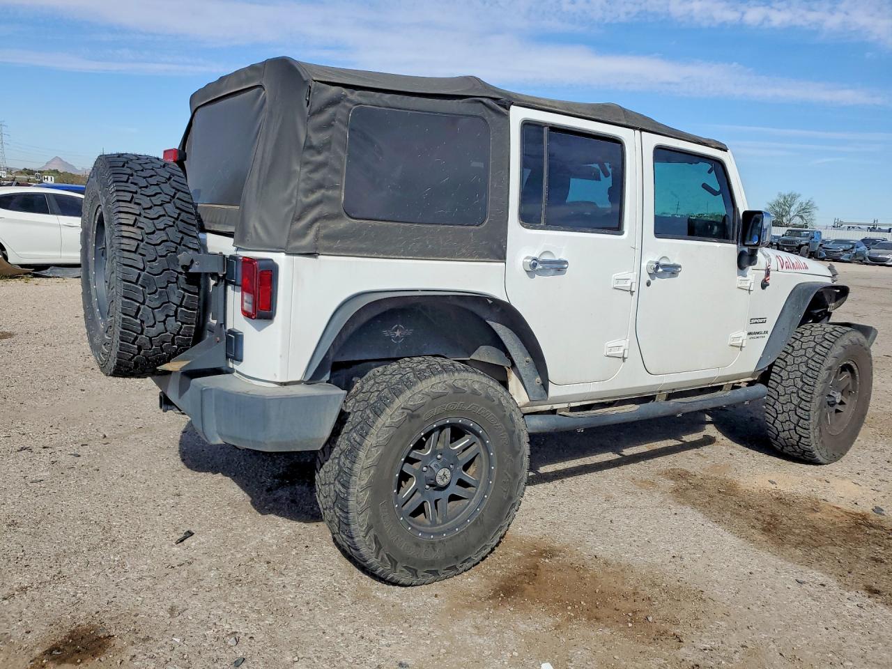 2013 JEEP WRANGLER UNLIMITED SPORT photo 3