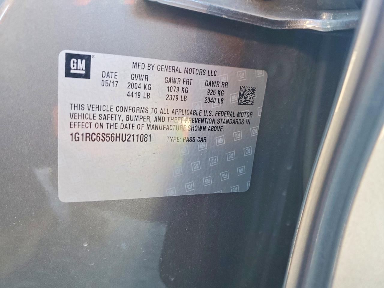 2017 CHEVROLET VOLT LT photo 13