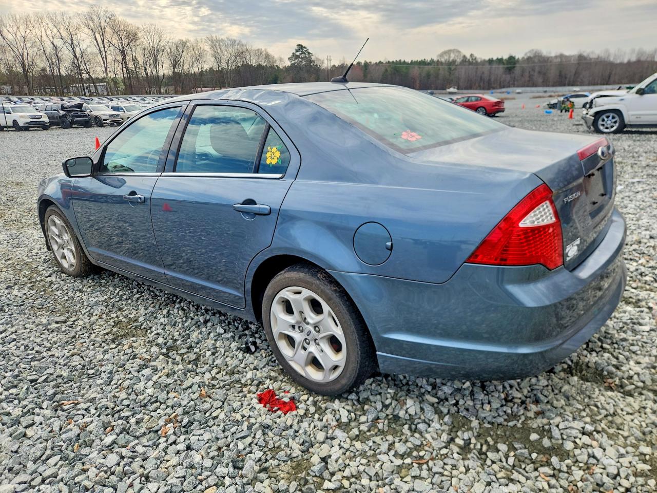 2011 FORD FUSION SE photo 2
