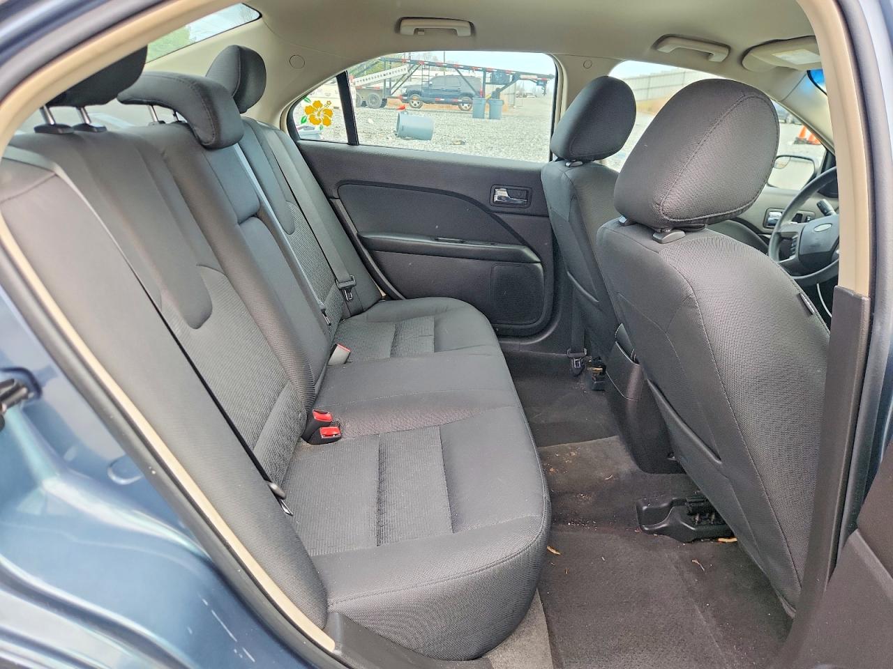 2011 FORD FUSION SE photo 10