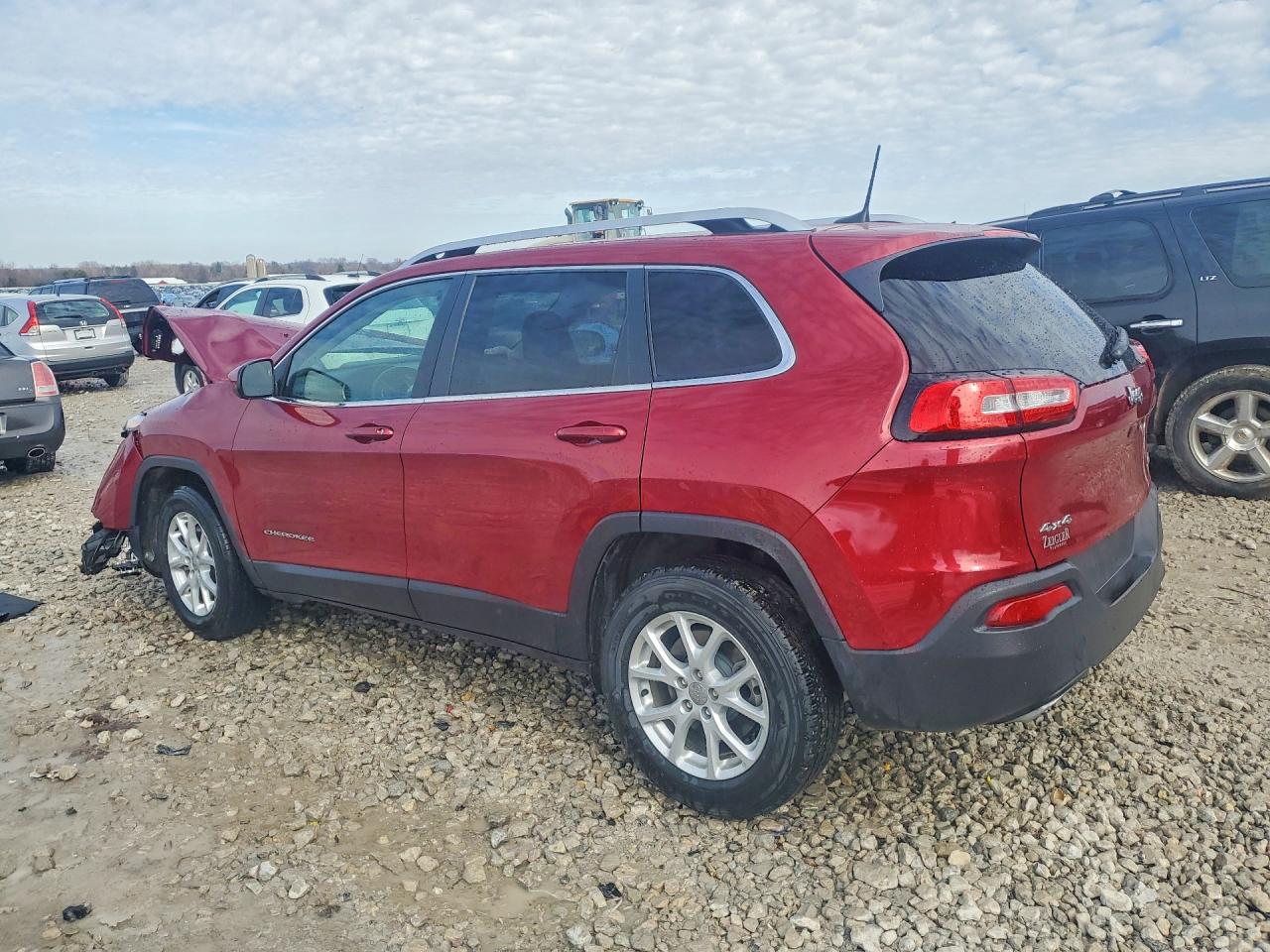 2017 JEEP CHEROKEE LATITUDE photo 2