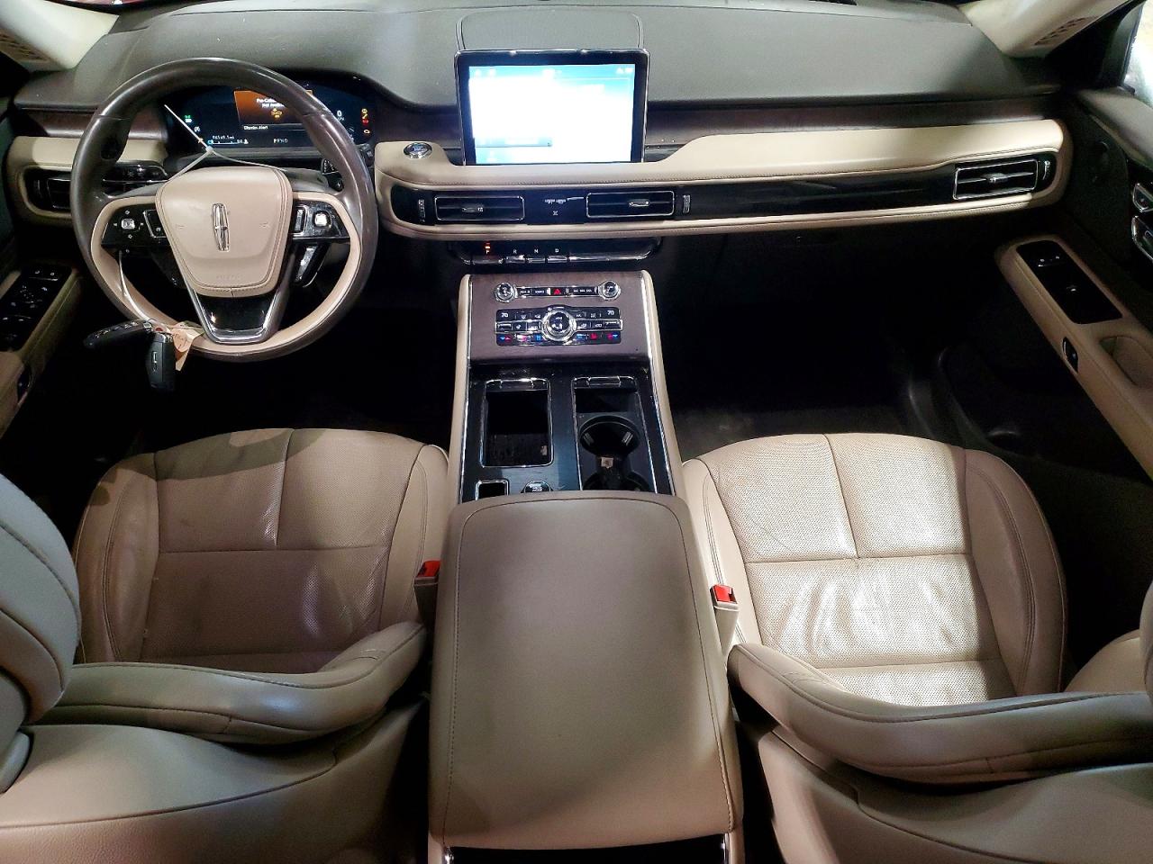 2020 LINCOLN AVIATOR RESERVE photo 8