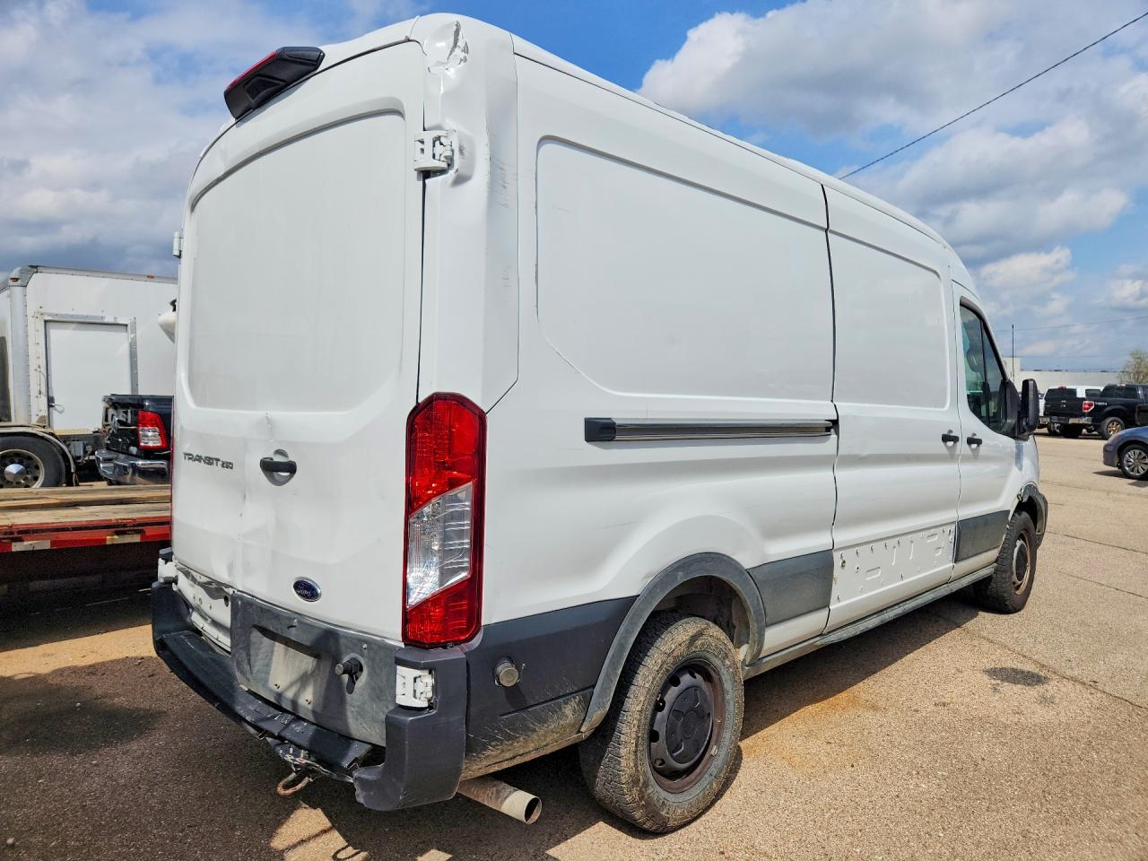 2020 FORD TRANSIT 250 MEDIUM ROOF DELIVERY VAN photo 6