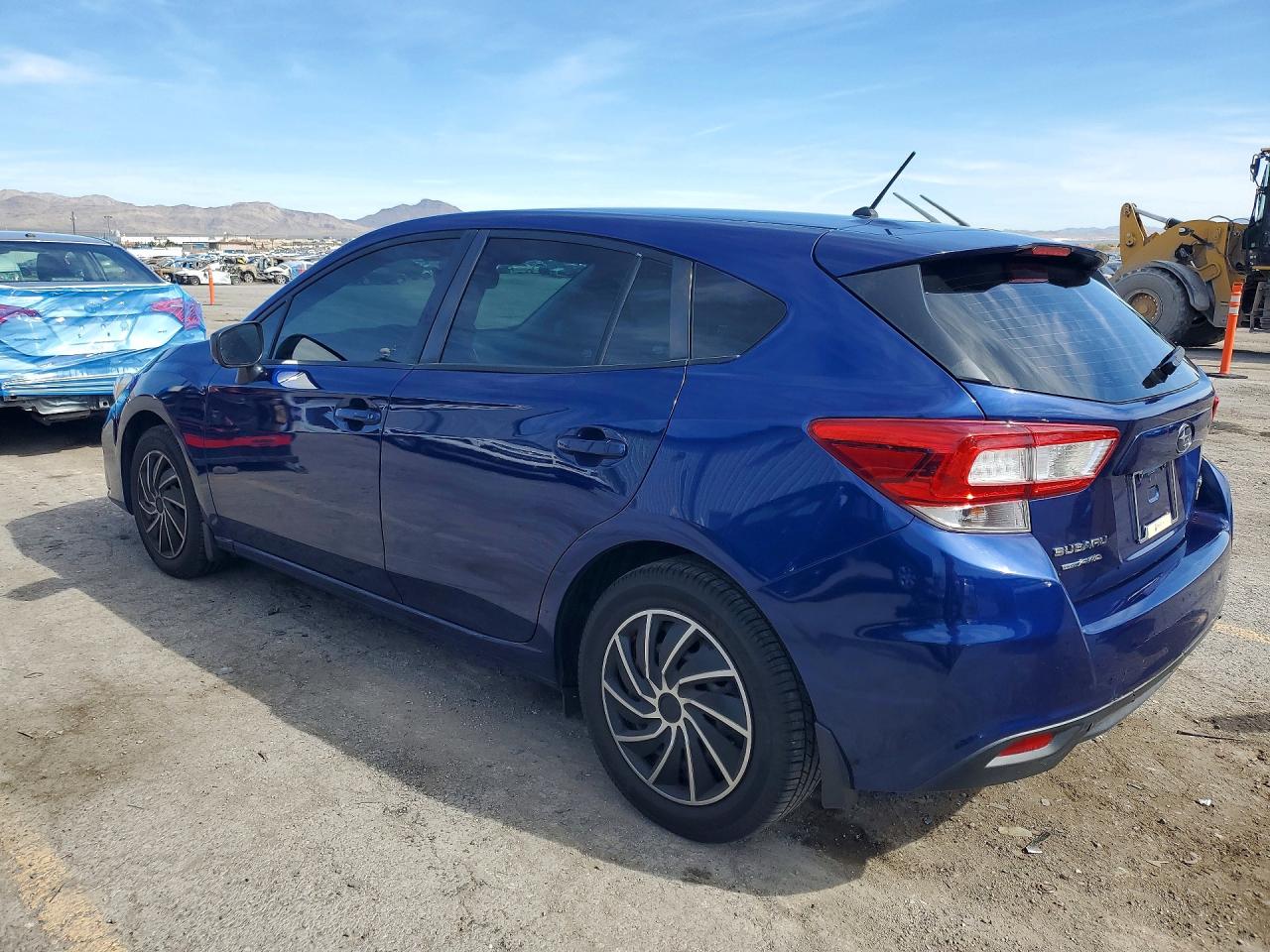 2017 SUBARU IMPREZA photo 2