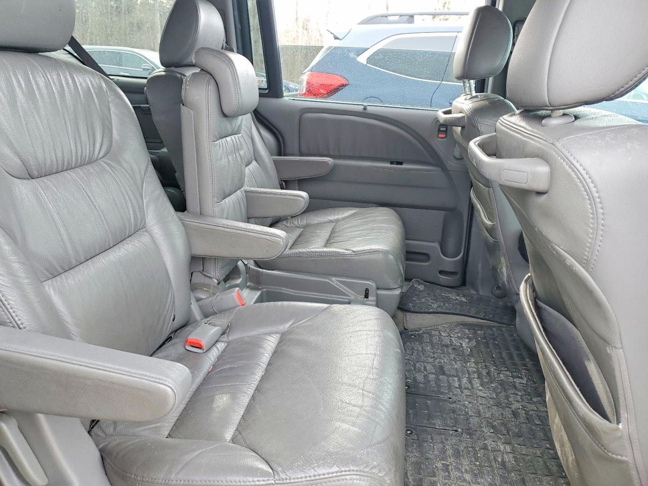 2010 HONDA ODYSSEY EXL photo 11