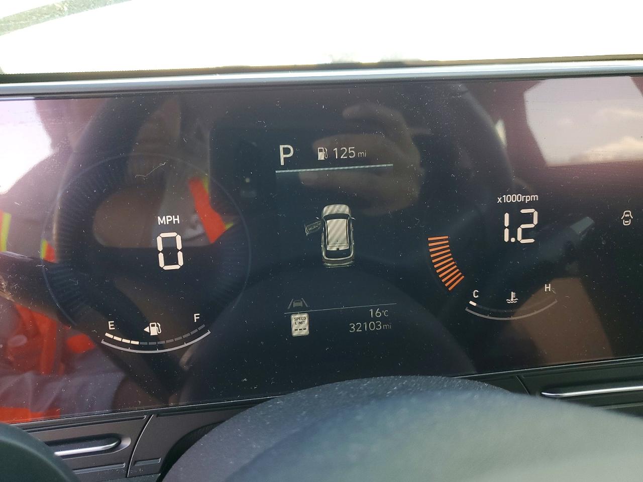 2024 HYUNDAI KONA SEL photo 9