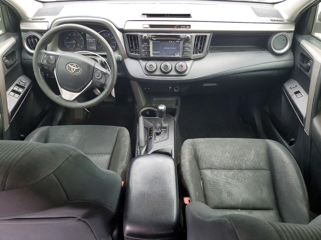 2017 TOYOTA RAV4 LE photo 15