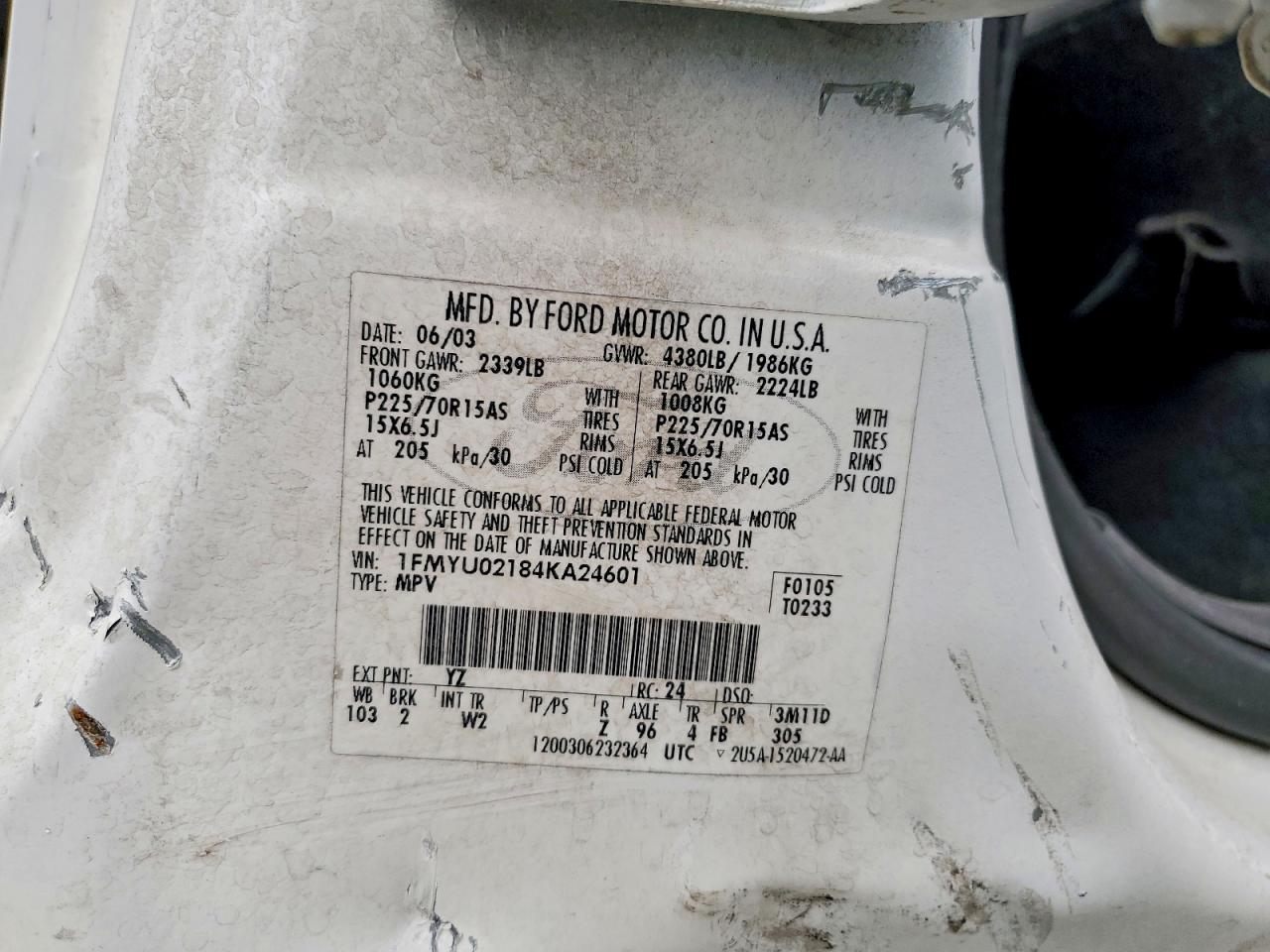 2004 FORD ESCAPE XLS photo 14