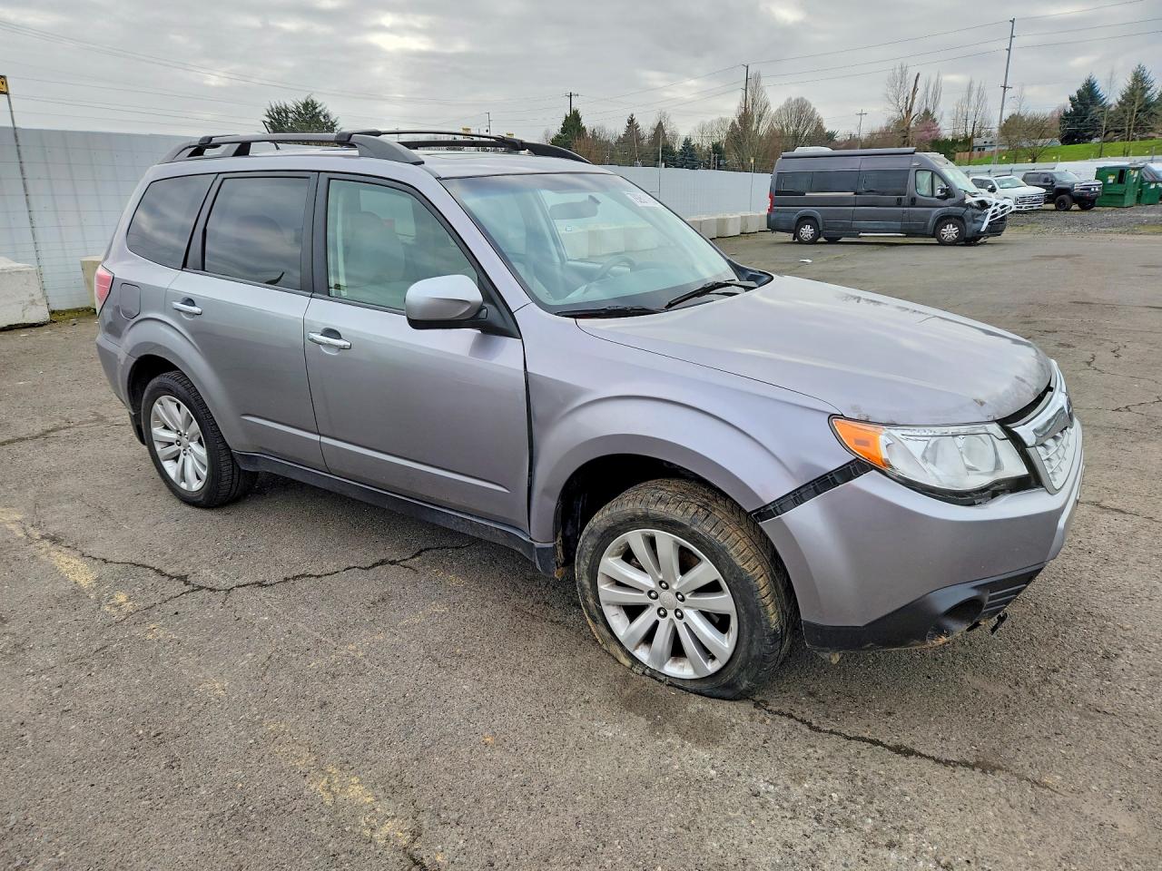 2011 SUBARU FORESTER 2.5X PREMIUM photo 4