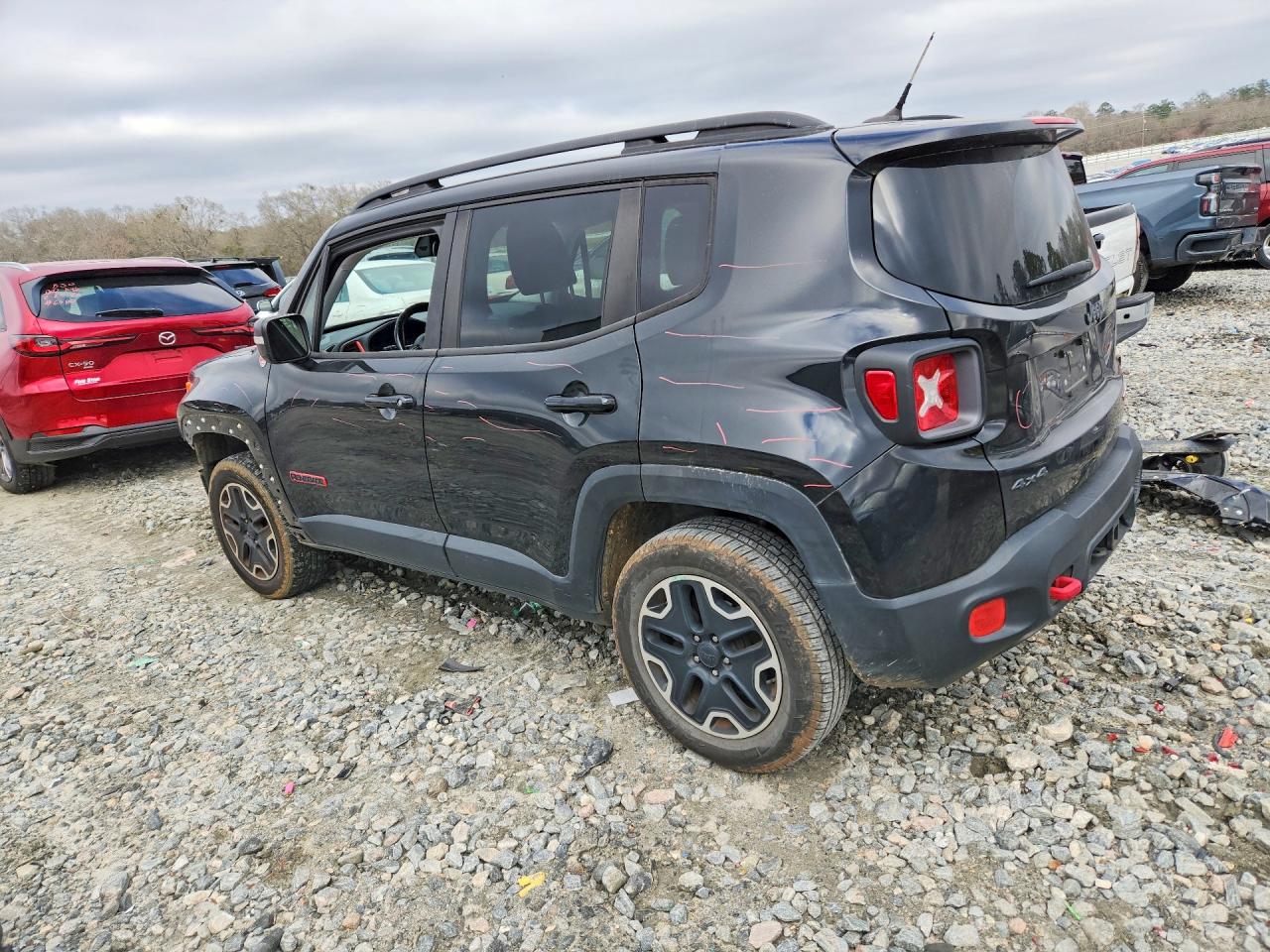 2017 JEEP RENEGADE TRAILHAWK photo 5